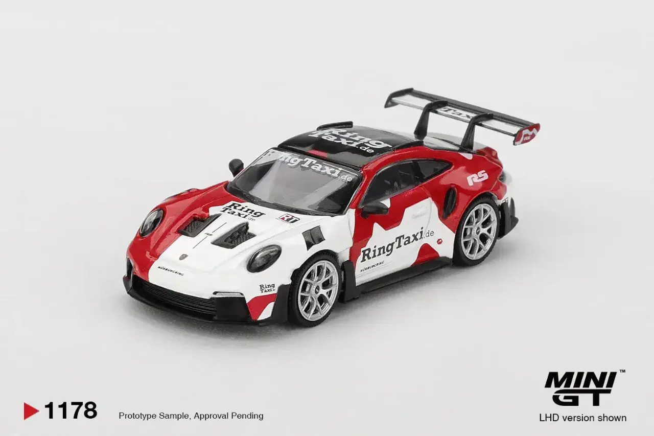 Porsche Porsche 911(992) GT3 RS Weissach RingTaxi.com