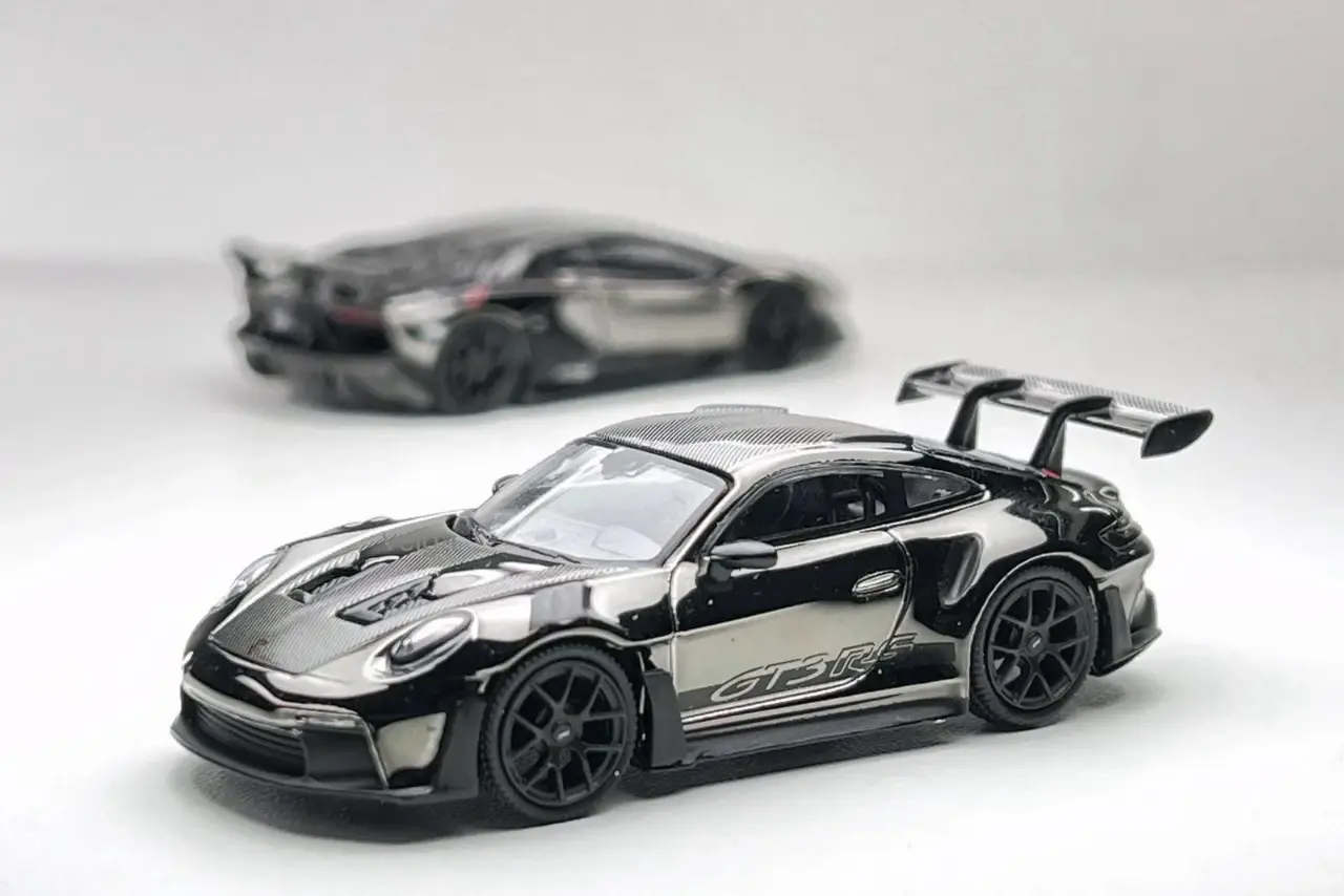 Porsche Porsche 911 (992) GT3 RS Weissach Package Black Chrome
